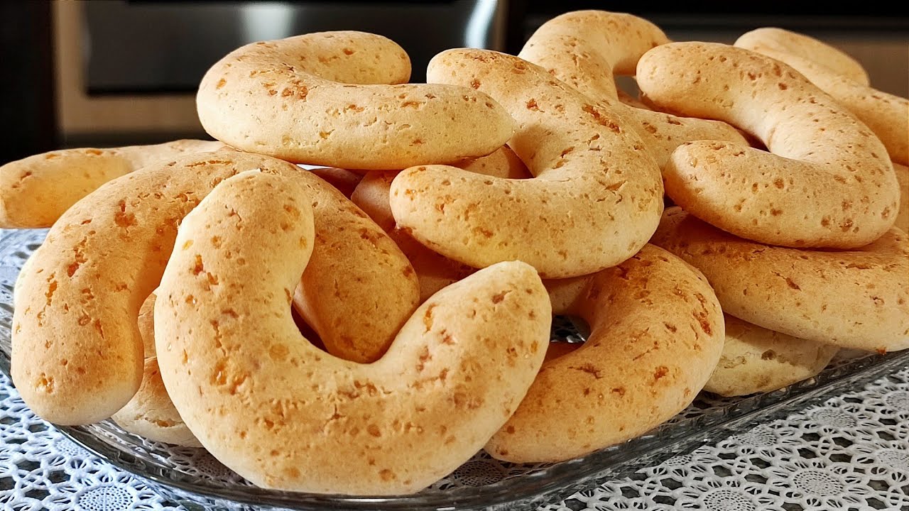 Essa RECEITA de CHIPA PARAGUAIA combina muito com CAFÉ QUENTINHO