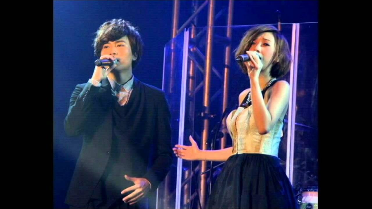羅力威 & 泳兒 - 屋頂 (Adason Lo 2012 Intimate Live)(05/08/2012)