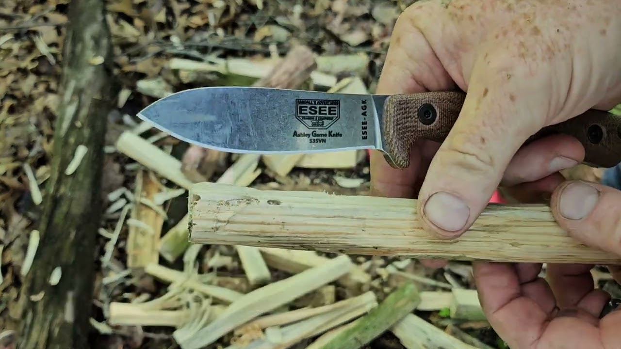 checking out the Esee AGK