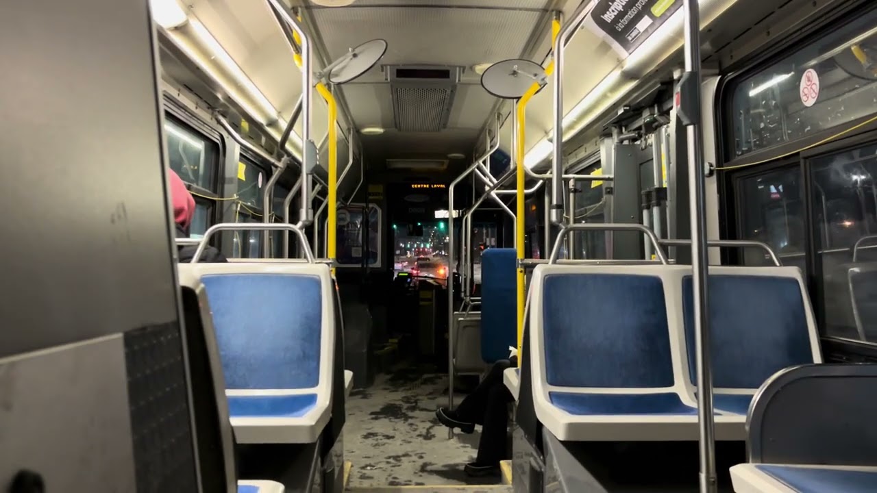 Ride on a 2006 (0608) on the 76 route