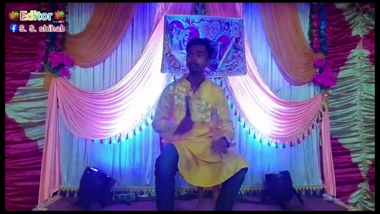 তুমি পূর্ণিমারই আলো আমার সোনার ময়না পাখি, চোখখানি মোর বন্ধ করলে তোমায় শুধু দেখি। 