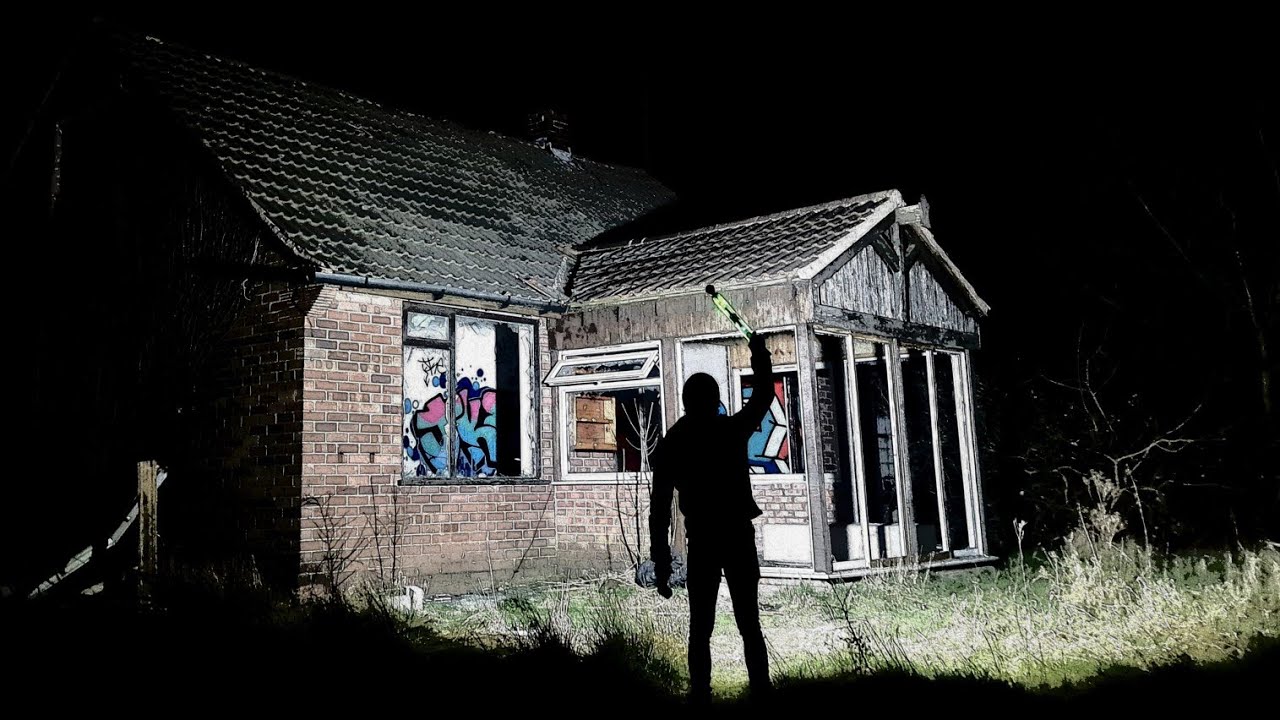 Exploring Abandoned Ollerton Station Farm - Newark - Abandoned Places | Abandoned Places UK