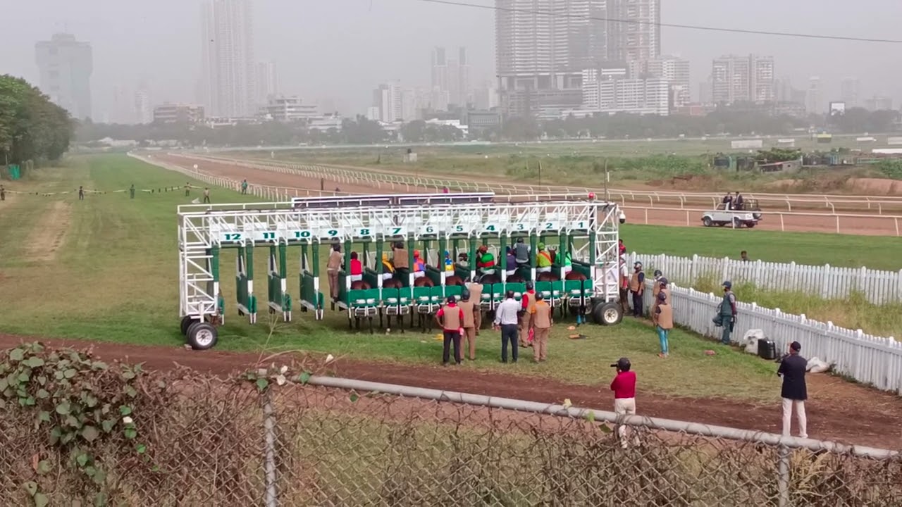 mahalaxmi race course .horse race