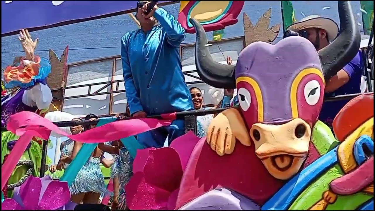 CHECO ACOSTA PRENDE LA VELA#carnavaldebarranquilla #viral #tendencia 
