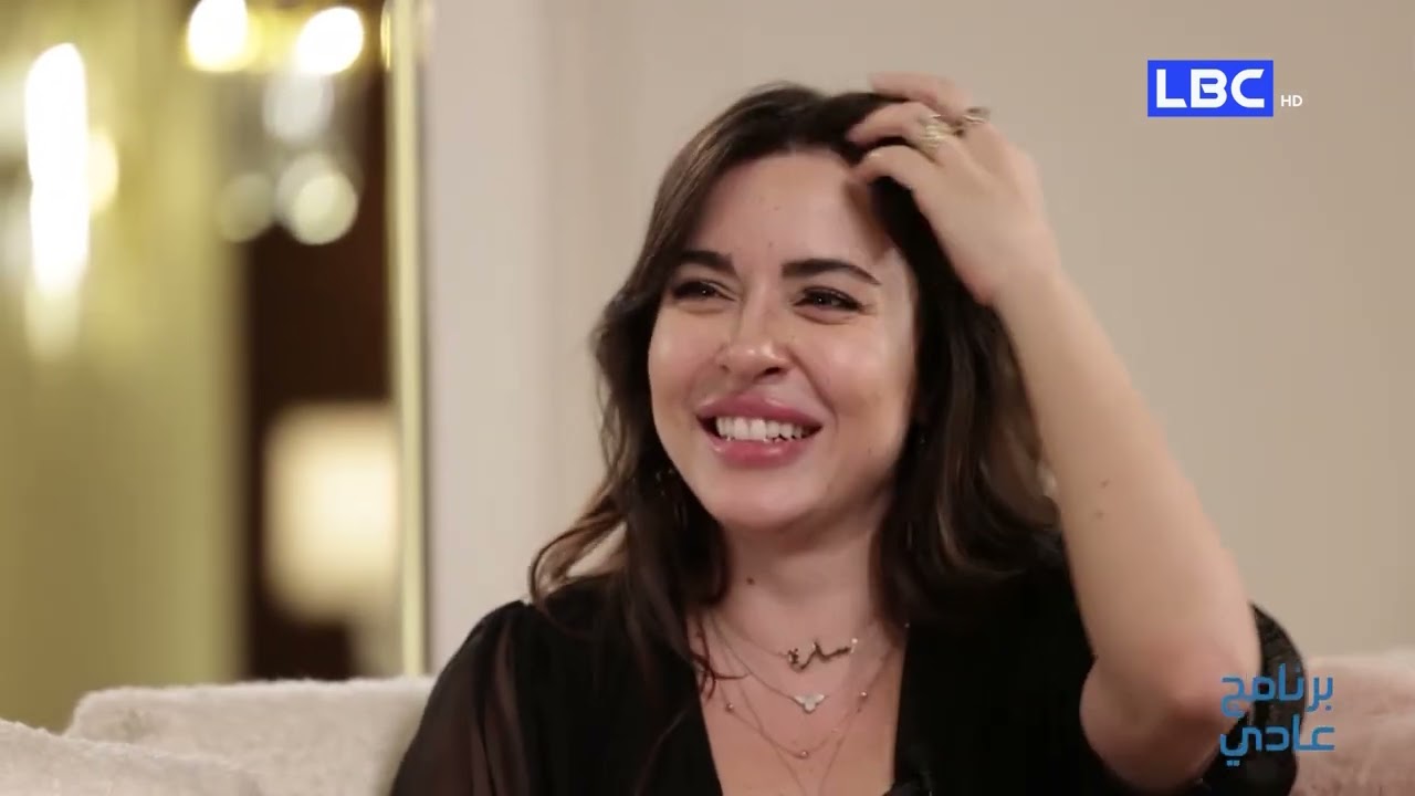 برنامج عادي | سارة ابي كنعان توجه رسالة للشخص الذى أذى عائلتها!
