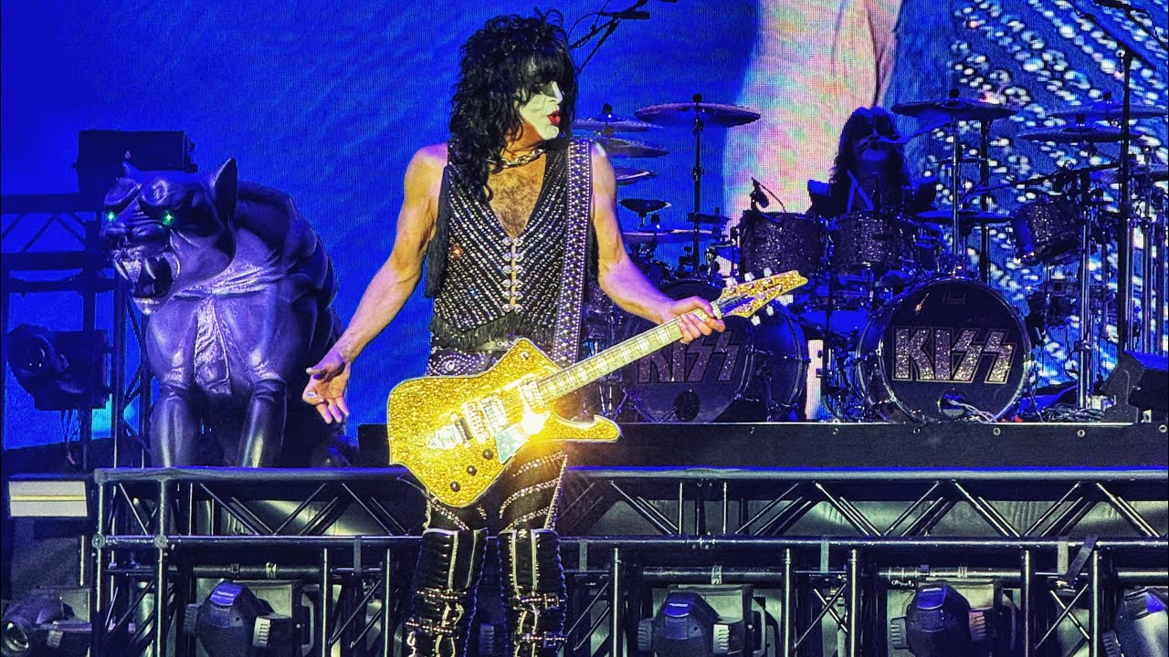 Kiss - Shandi, Sydney Oct 7 2023, Accor Stadium