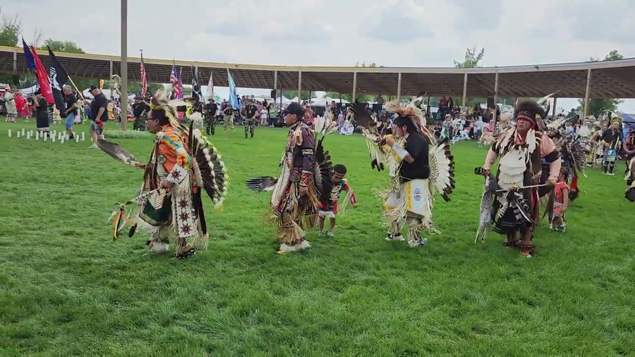 Grand Entry @ The Lower Sioux Wacipi, Morton, Mn.