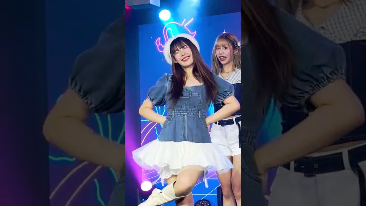 Mewyu NIKKO NIKKO (Fancam) What is love + วัดปะหล่ะ? (TEST ME) @IC45 Free Live Enjoy Life 20/02/2026