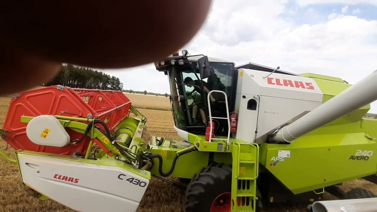 Żniwa jęczmienia 2022 w Gr. Maćkowiak Claas Avero 240 John Deere M6120 Nowy nabytek Wieltone 12T