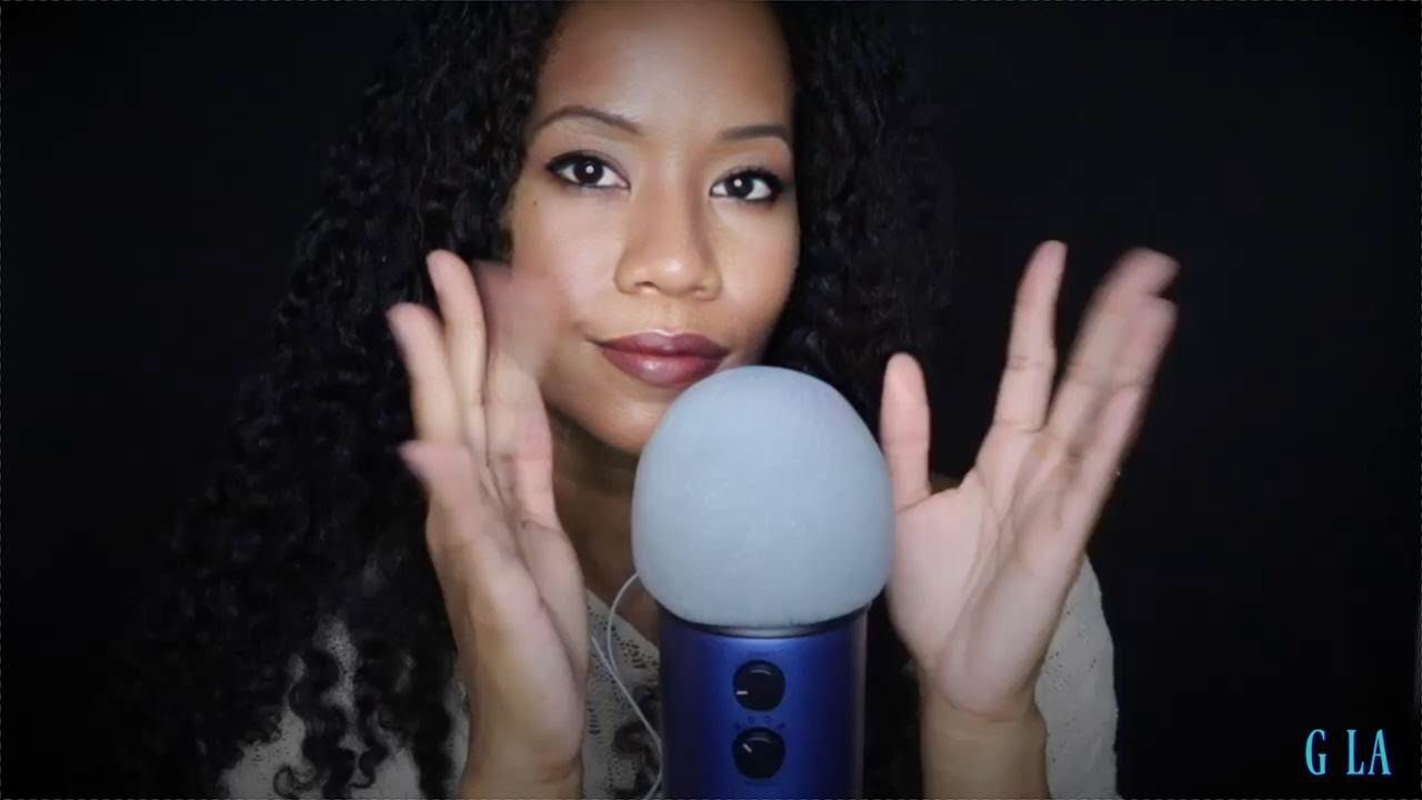 ASMR |  MIC TAPPING 🎤👈🏽  | SOFT SOUND 🦋