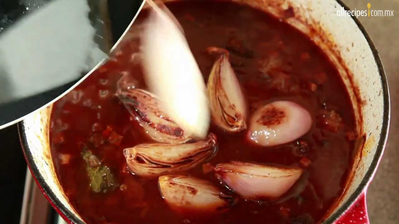 Estofado francés de res (Bourguignon)