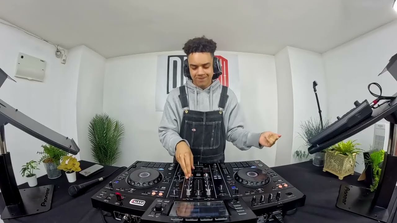 Electronic, Breakbeat, House, Garage DJ Mix | Dalston Radio Live | BLAYNEE 001
