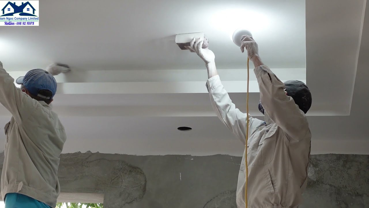 Quy trình kỹ thuật đánh giấy ráp và sơn hoàn thiện mẫu trần thạch cao đẹp long lanh với thợ đẳng cấp