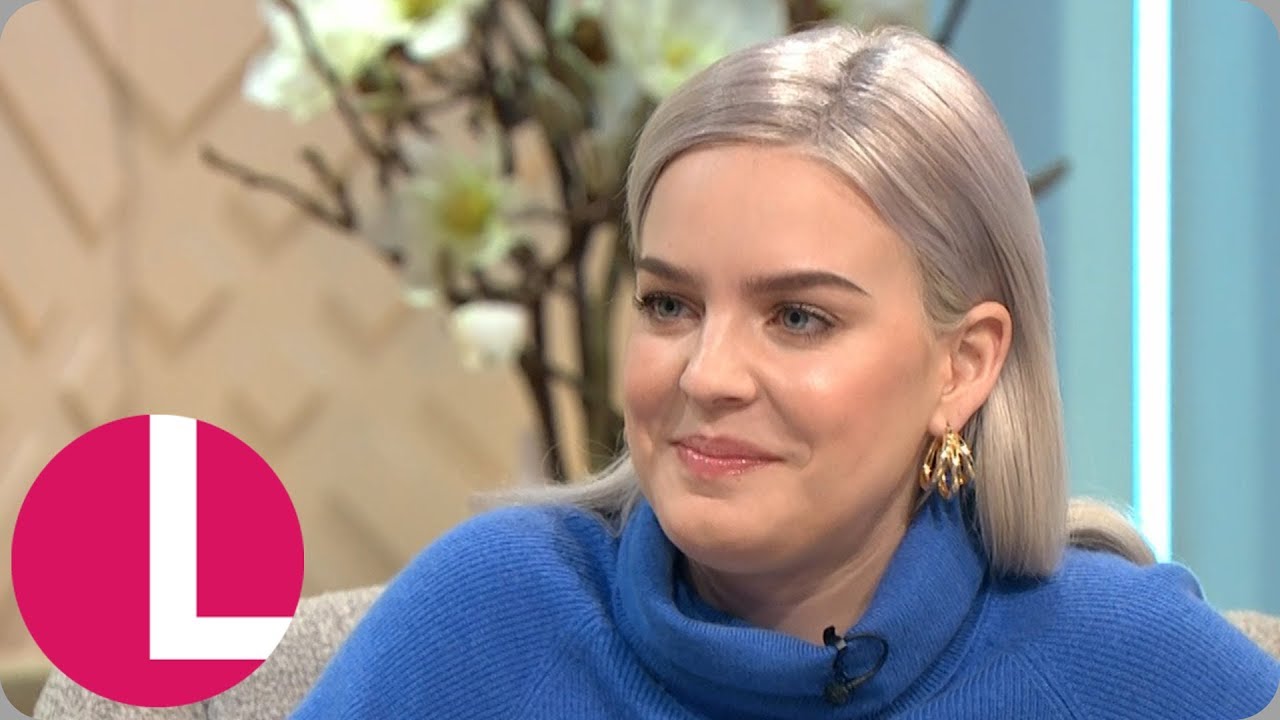 Anne-Marie Is a Three Times Karate World Champion! | Lorraine