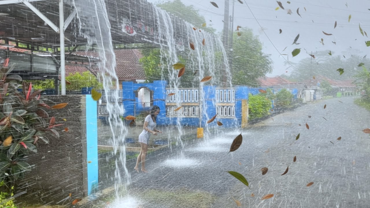 EXTREME WEATHER in Quiet Indonesia ! Torrential Downpour and Strong Winds in Village | Rain ASMR