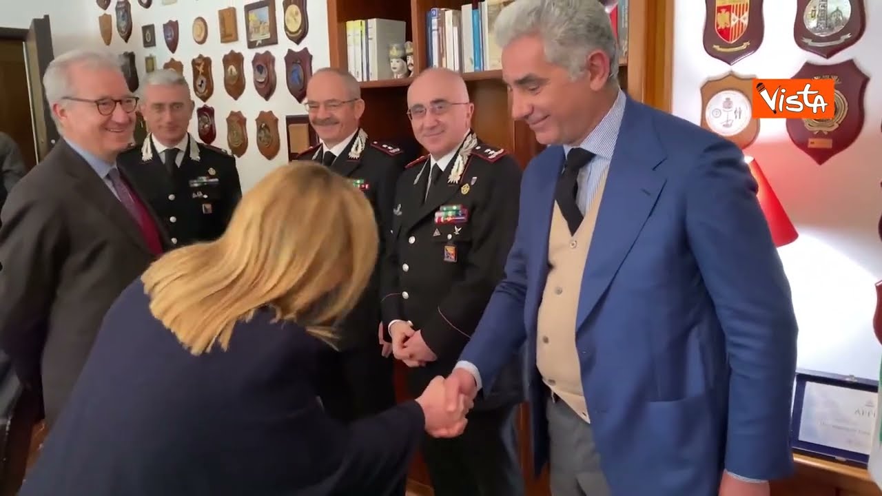 Giorgia Meloni va a ringraziare Carabinieri e giudici che hanno arrestato Matteo Messina Denaro