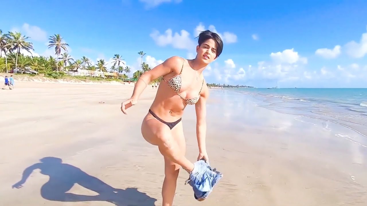 NA PRAIA MOSTRANDO UM CIRCUITO RÁPIDO PARA ABDOMEN