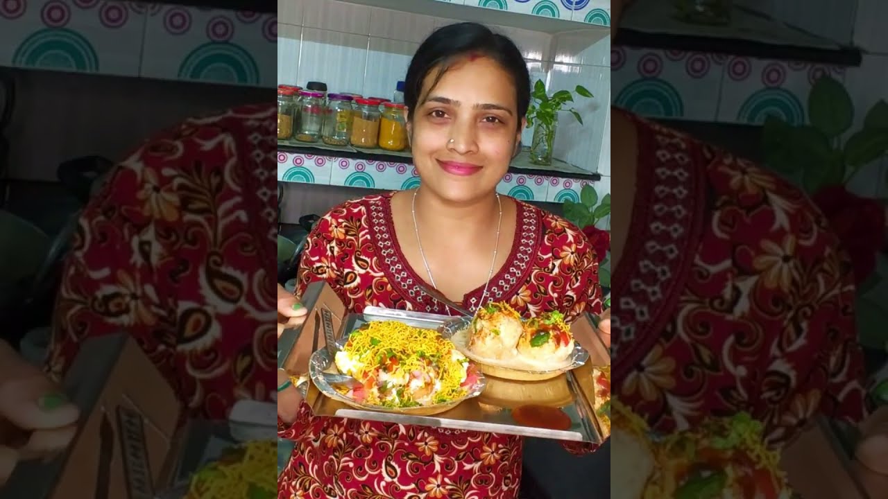 'Traditional Chaat' 🍲and 'Dahi-Vada' recipe😋
