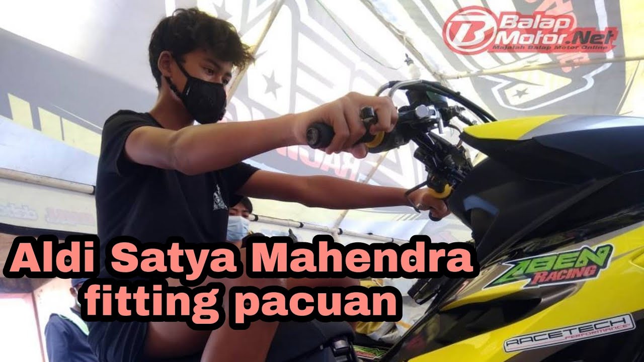 Aldi Satya Mahendra Fitting Motor Balap MX King Aben Racing
