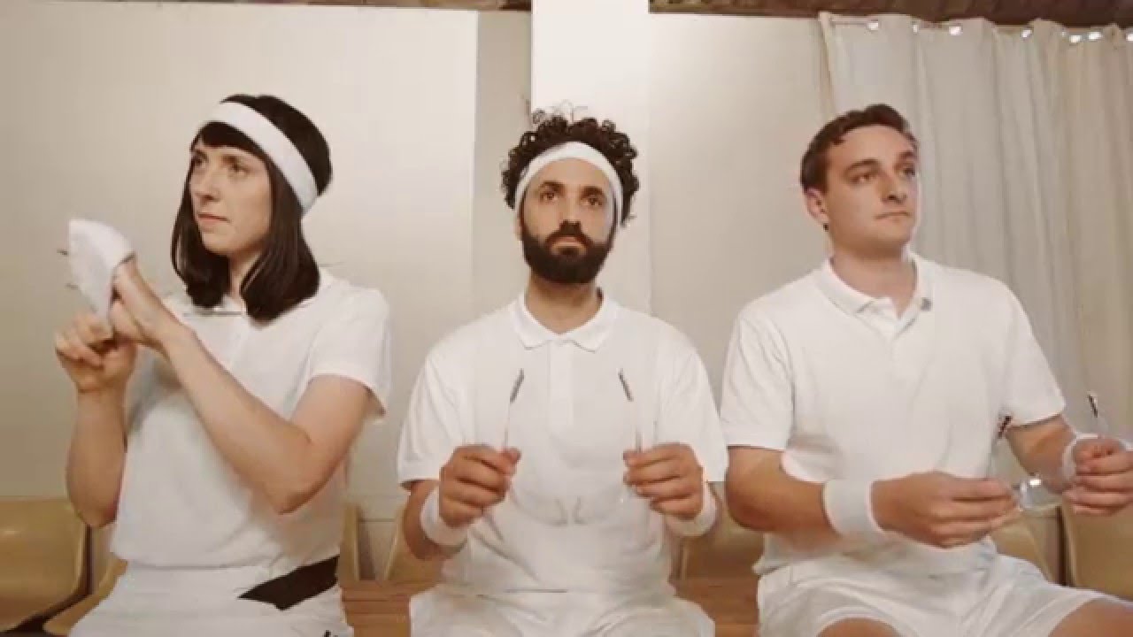 Plum - TinyFeet (OFFICIAL VIDEO)