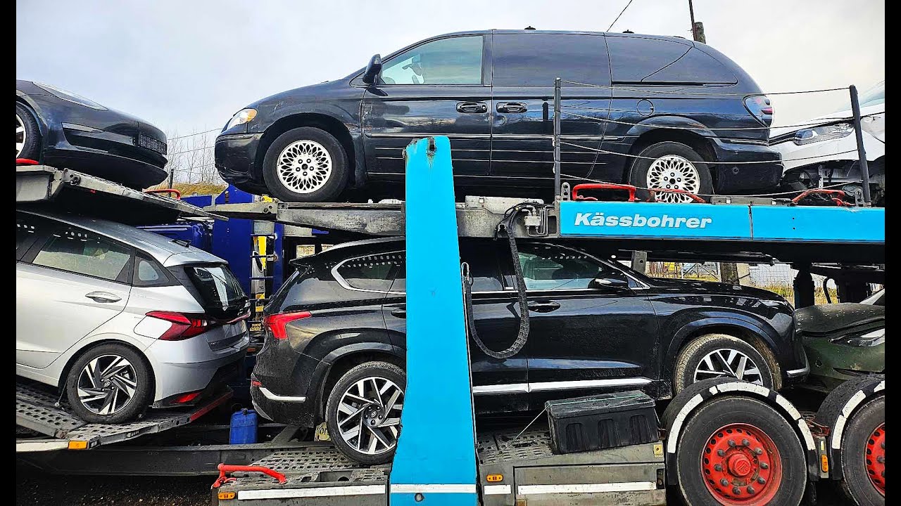 Цены на Chrysler Voyager на конец 2024 года