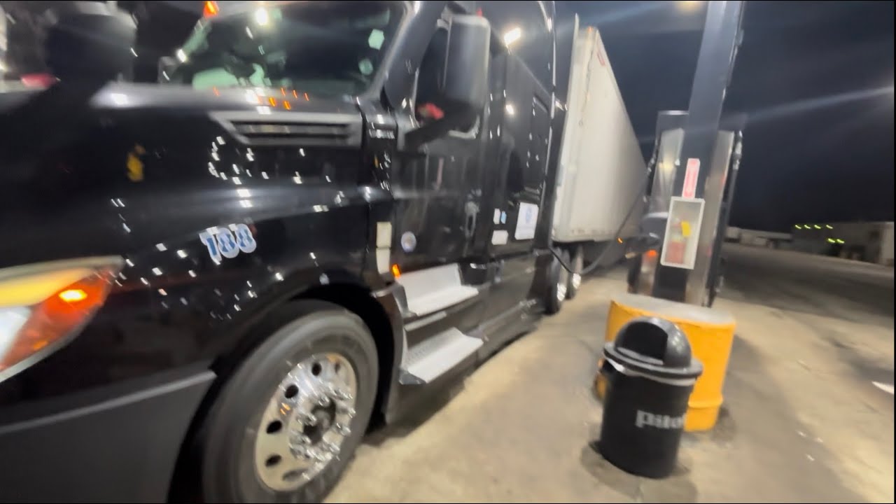 FIRST TIME LEASIN ON TO A COMPANY WITH MY OWN TRUCK | TRAILER HOOK UP #owneroperator #trucker 