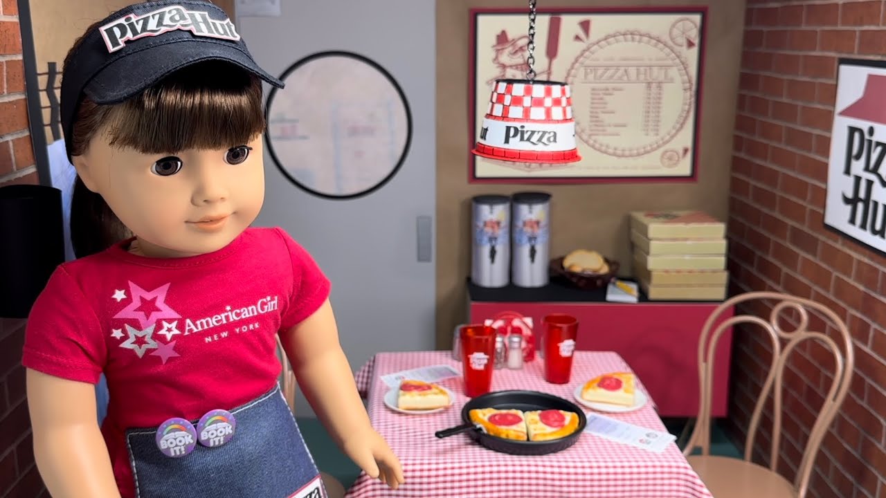 American Girl 90’s Pizza Hut