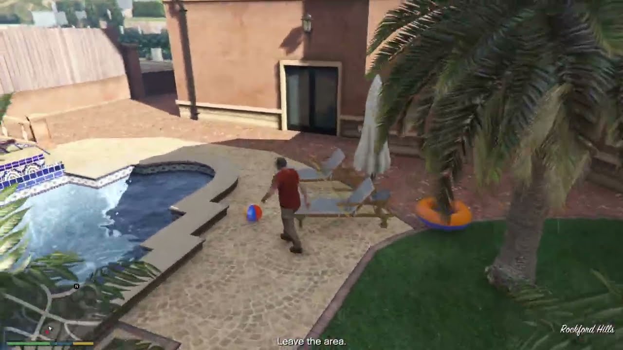 STEALING CELEBRITY CLOTHES?! | GTA 5 Trevor’s Weirdest Mission 😂 (GTA 5 Vinewood Souvenirs)