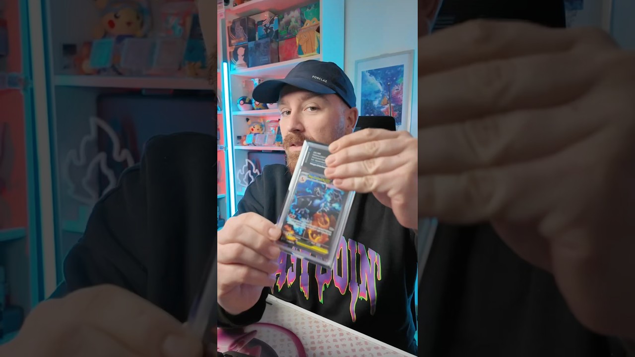 HO GRADATO #megacharizard 🔥 con il PRO di #aigrading ed &egrave; tornato in soli 5 giorni 😱 #pokemon