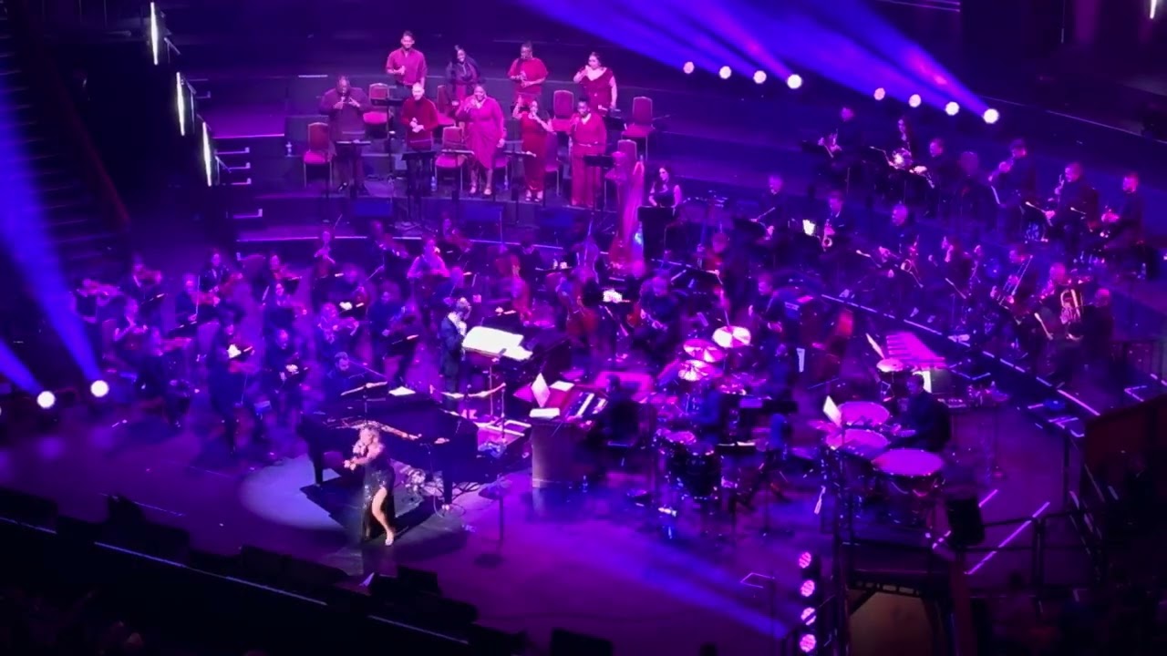 'Natural Woman' & 'Respect' – Aretha Franklin Tribute Live Orchestra, Gospel Choir Royal Albert Hall
