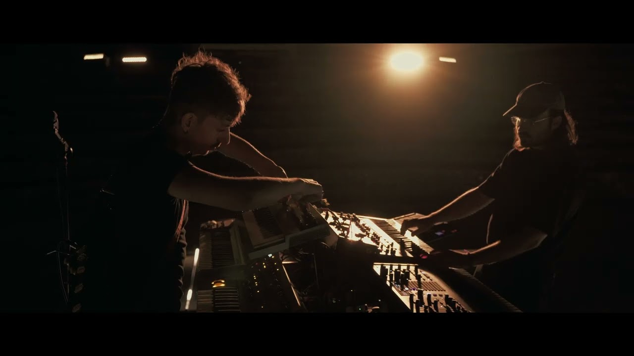 ATOEM - SInking Ocean (Live Session)