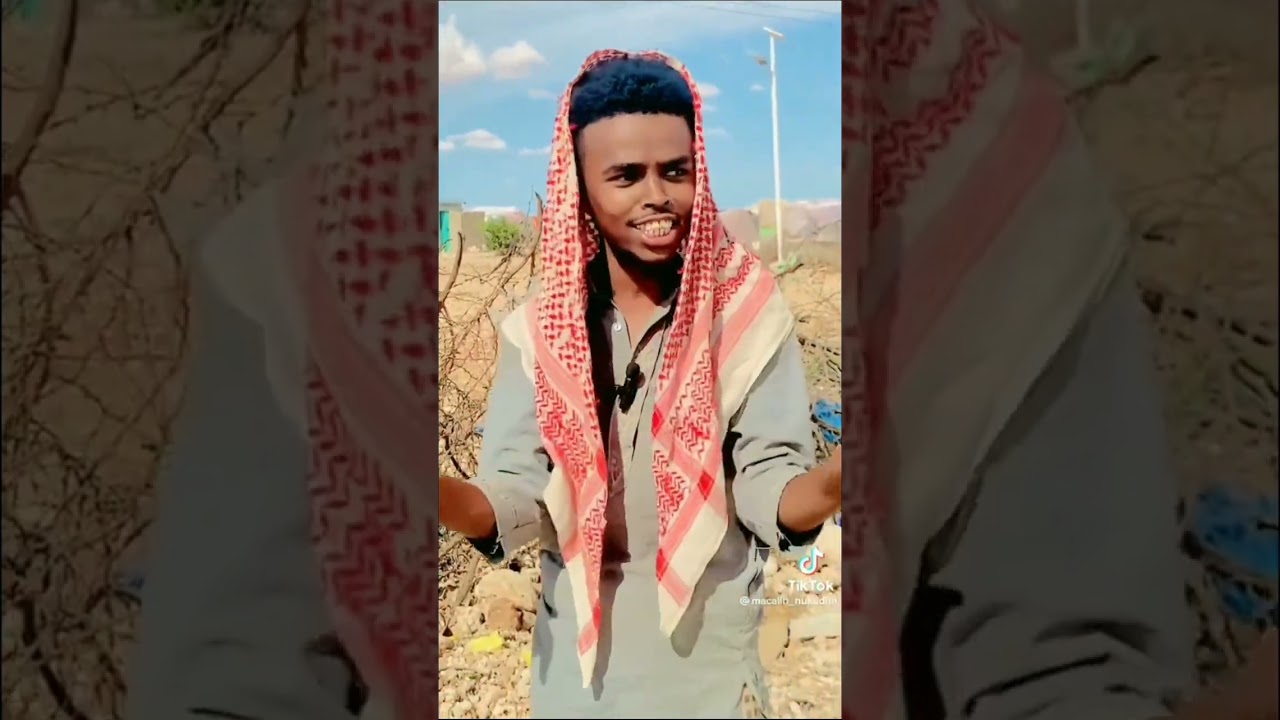 Macalin Nukudha iyo Cabdi Cali Khan Qosolki aduunka