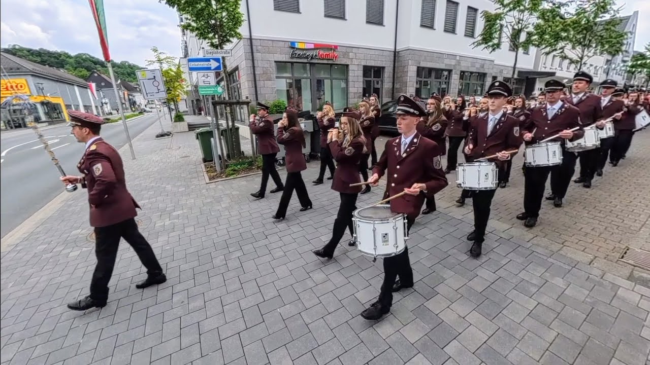 Schützenfest Warstein 2025 - Montag - Schützenumzug Teil 1 (Hofstaat)