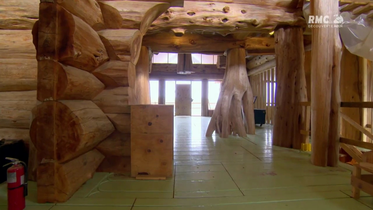 Les constructeurs de l'extr&ecirc;me, Ru&eacute;e vers l'or