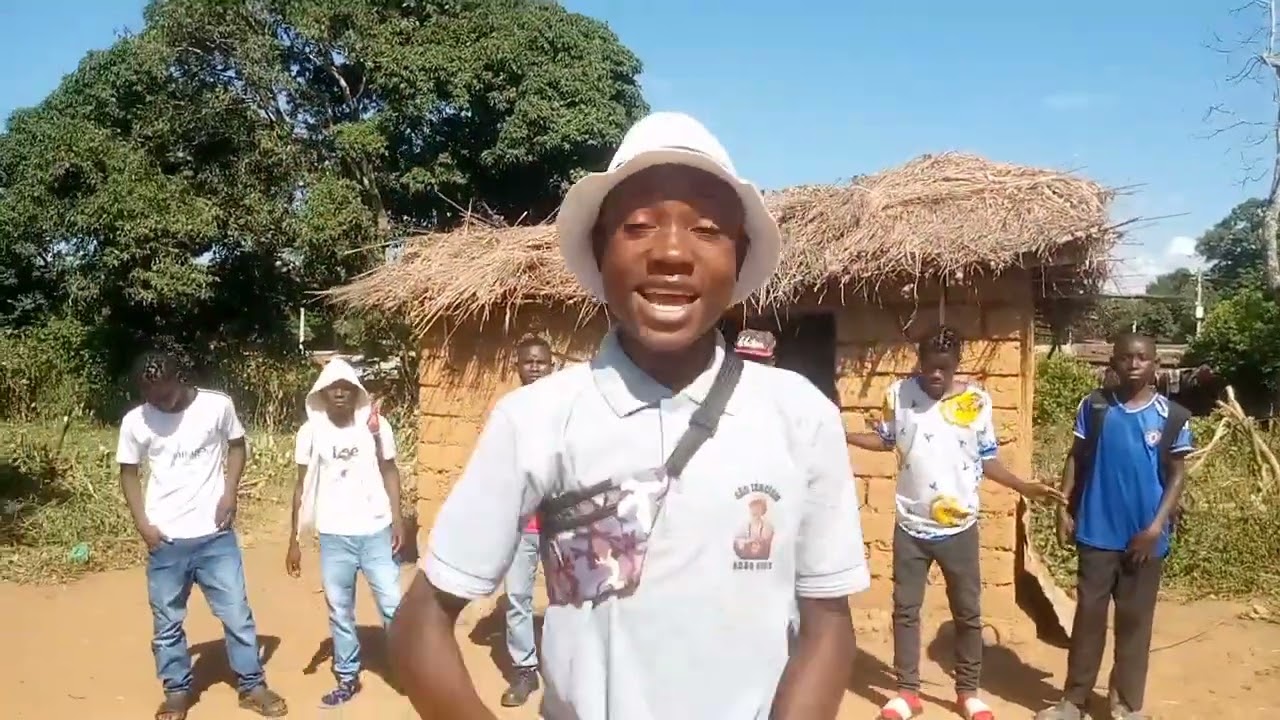 Mini Buaza feat TEAM CAVEIRA - KIHUSSA É NOSSO GUETO--BUAZAS ENTERNMENTO 