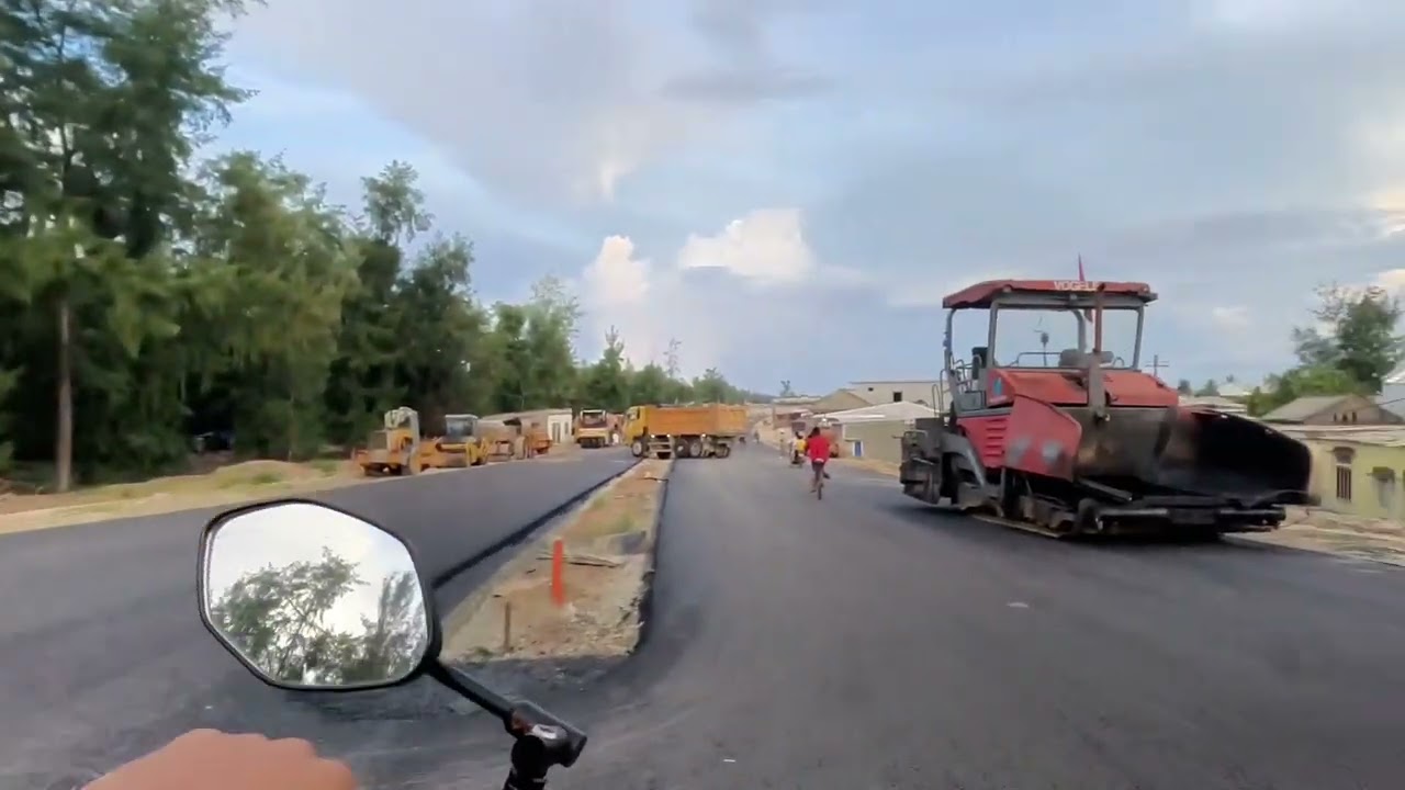Cầu Vượt Cửa Biển Thuận An Chiều Về Bà Con Lên Cầu Hóng Đông Ghê | Yên Vui