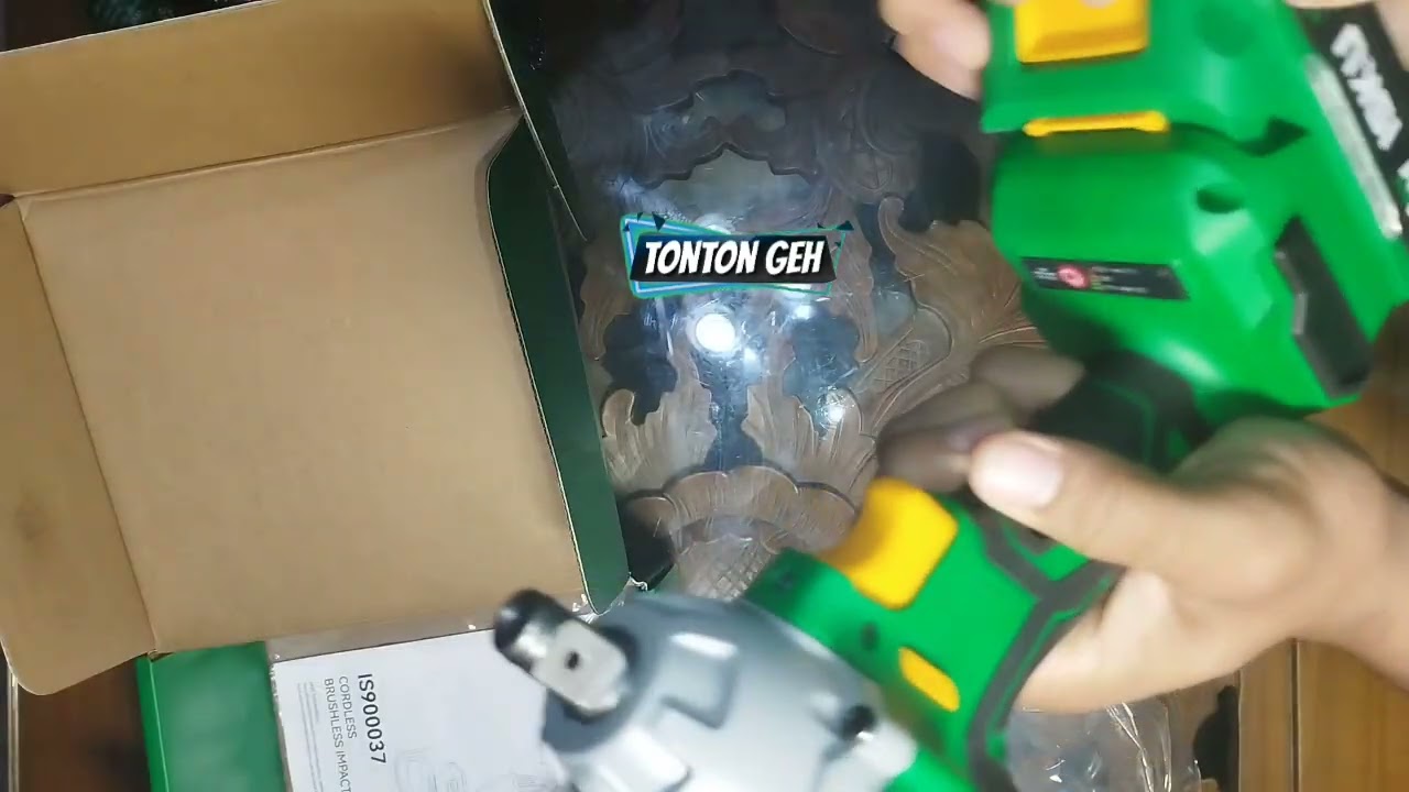 Unboxing impact isku 350 nm