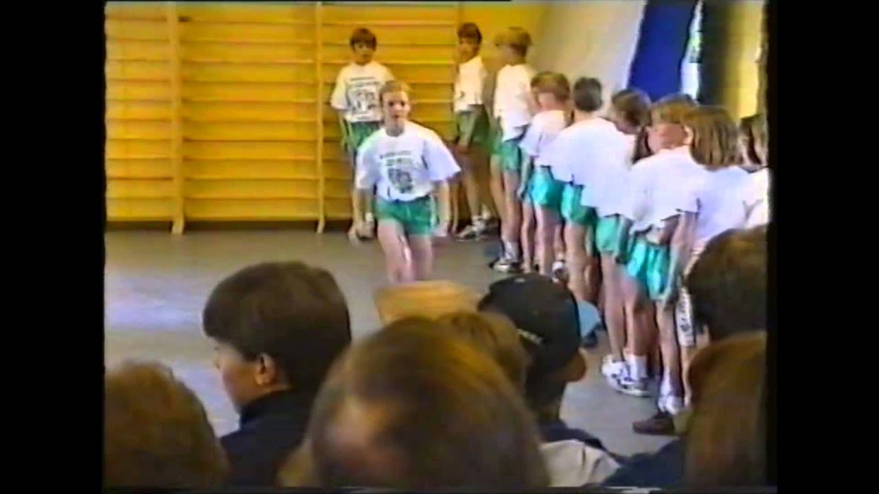 Turndemonstratie op het schoolfeest van Basisschool Dr Jozef Weyns Beerzel in  1994