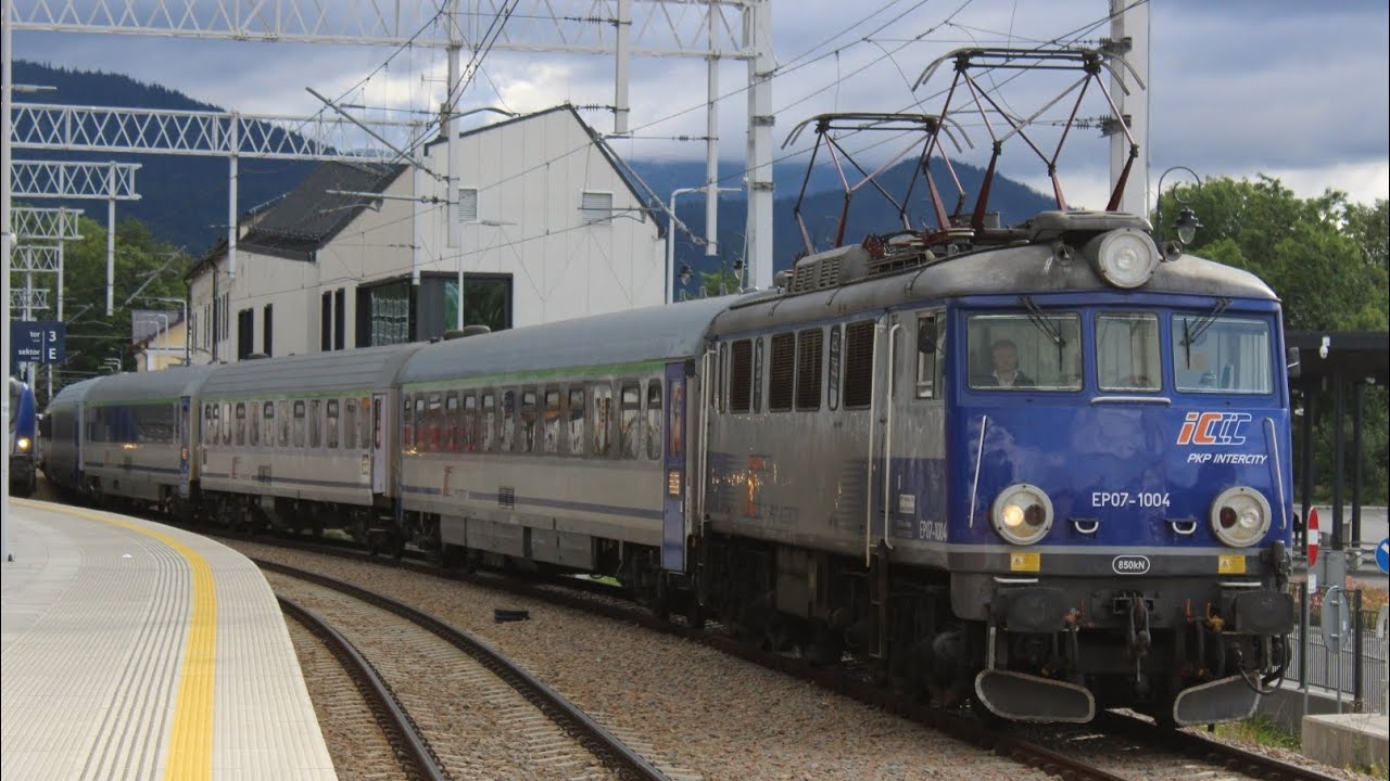 Podstawianie EP07-1004 z IC PODHALANIN na stację Zakopane 