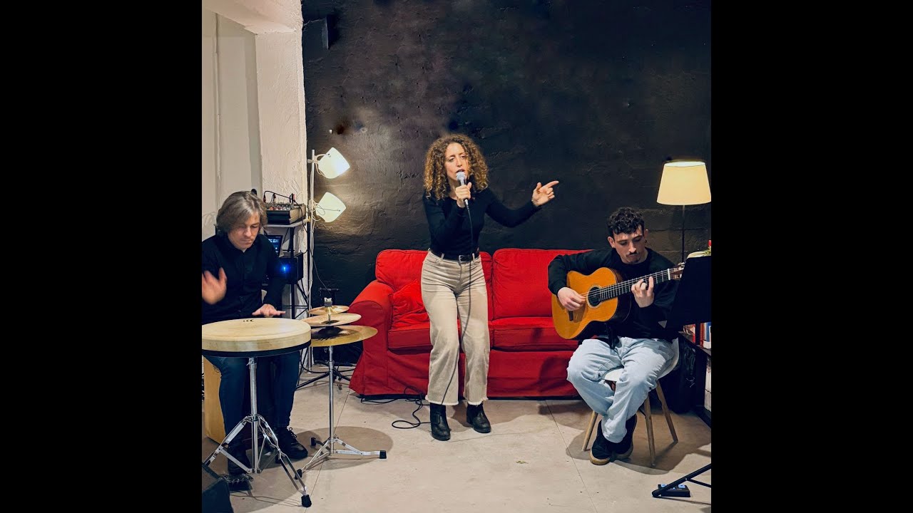 María Jesús Cortés . 