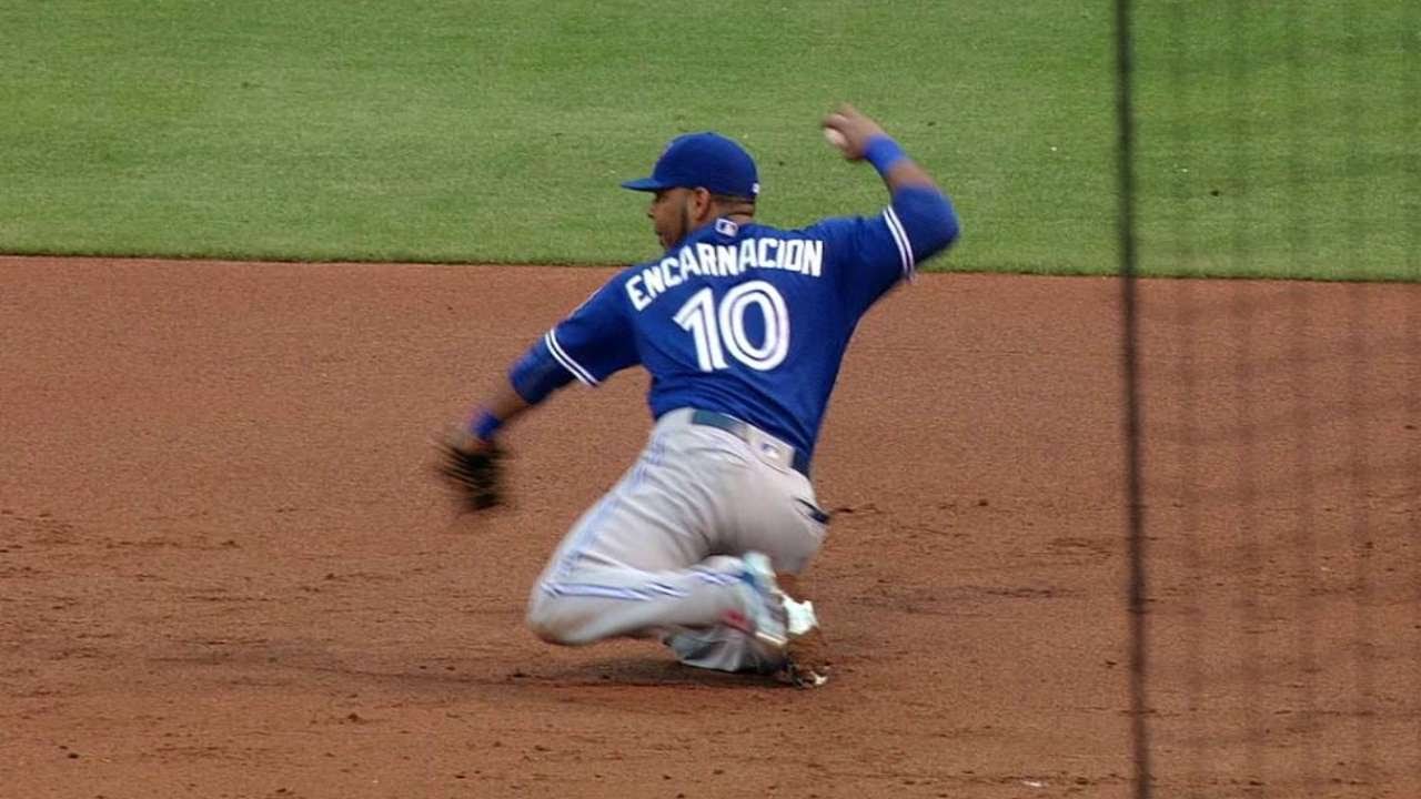TOR@PHI: Encarnacion dives for catch, turns DP