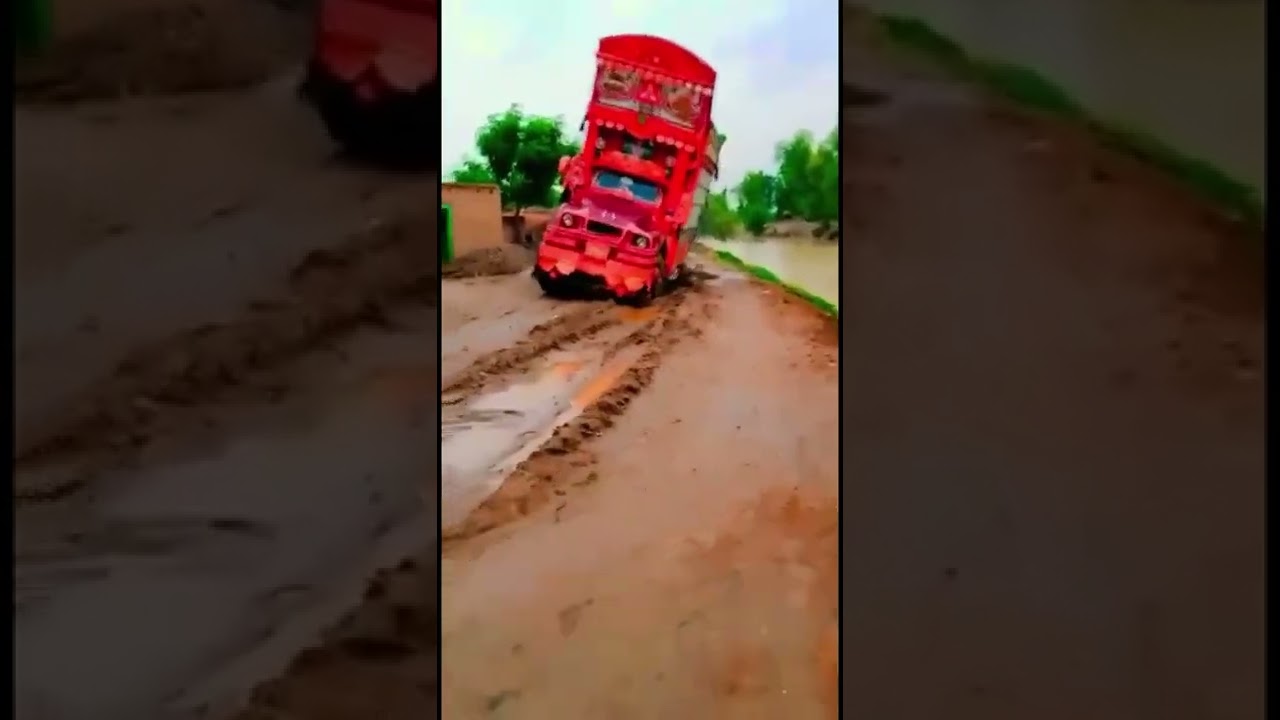 बस ड्राइविंग बस दौड़ #busdriving #busshorts#buscarlovers PAKISTANI BEDFORD TRUCK ACCIDENT