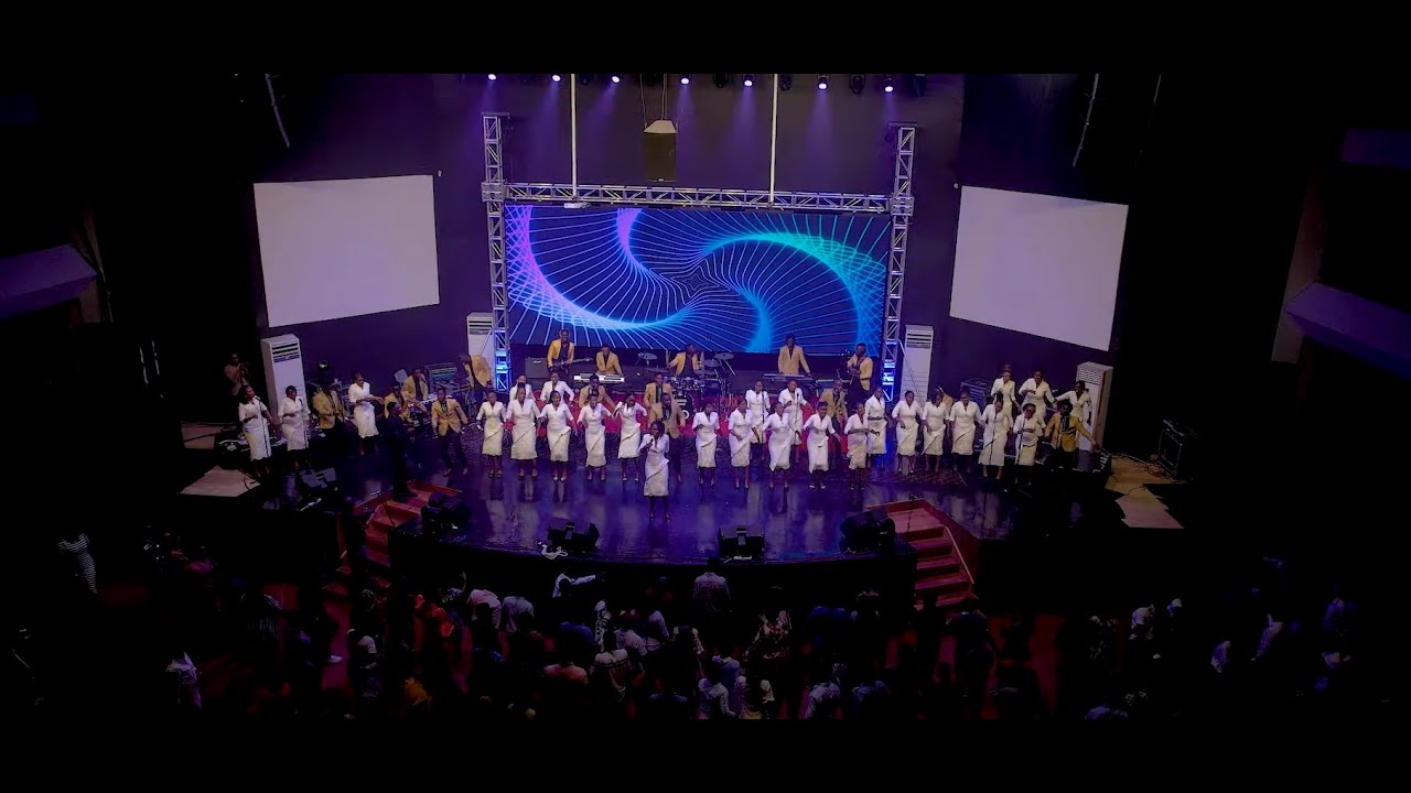 PRAISE TEAM TAG FOREST YA KWANZA - HAKUNA KAMA WEWE