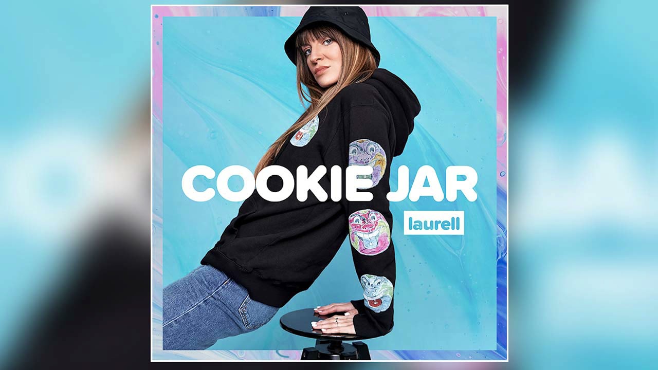 Laurell - 