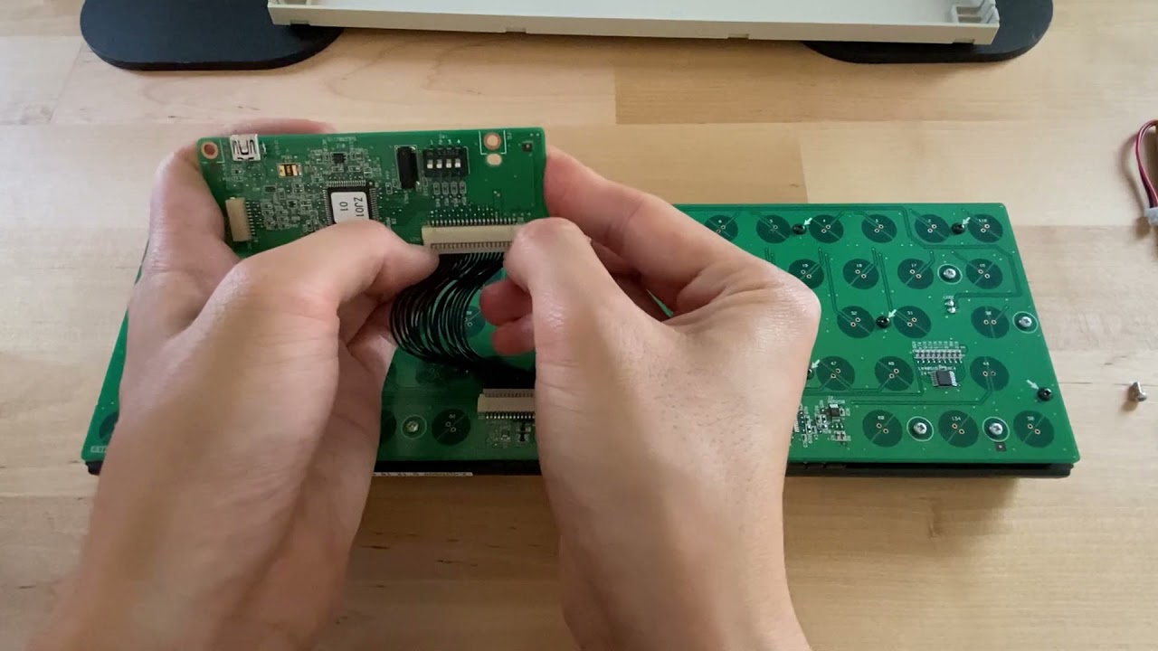 Leopold FC660C Bluetooth Mod (Yang BLE660C)