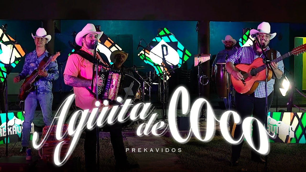 Prekavidos – Agüita de Coco (Cumbia Norteña en Vivo | Video Oficial)