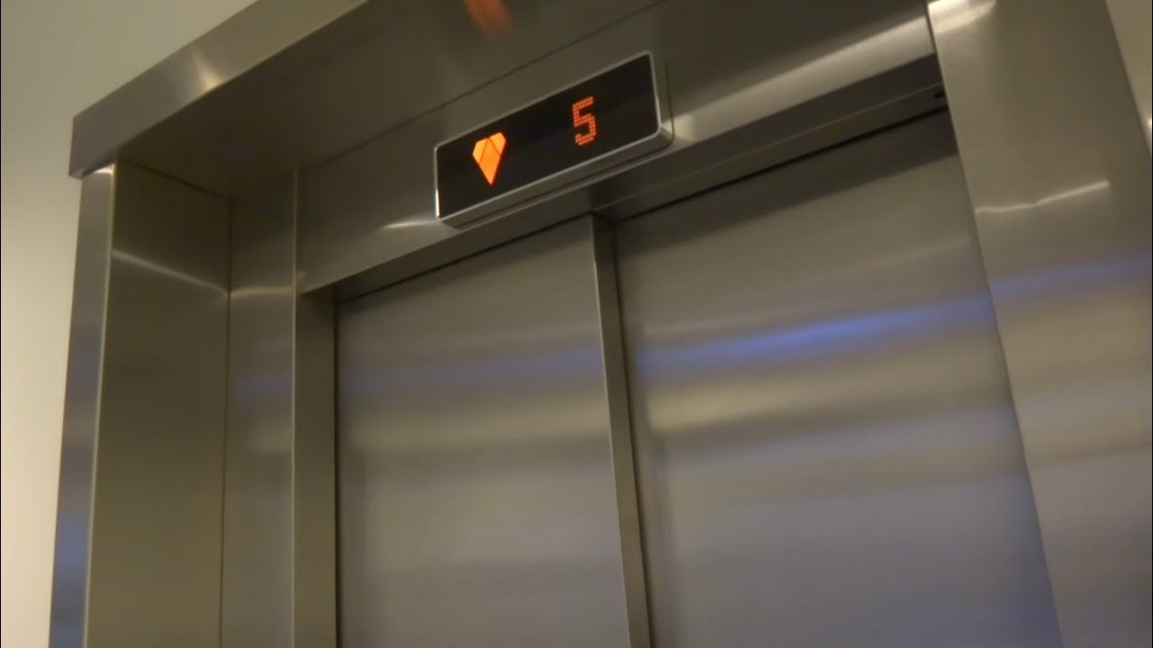 2012 KONE MonoSpace MRL traction elevator @ Smarthotel Tromsø, Tromsø, Norway.