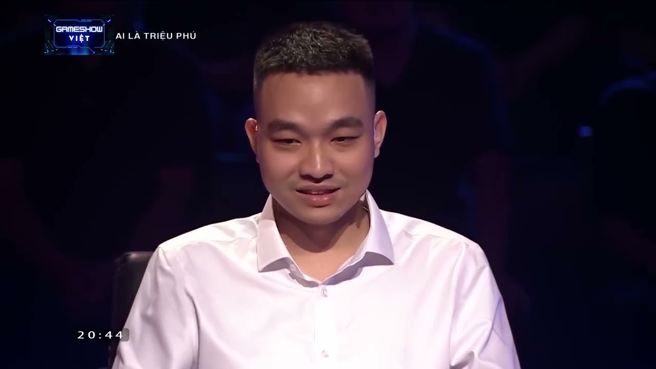 Chàng trai Nghệ An có gương mặt thư sinh chinh phục 15 câu hỏi Ai là triệu phú rất căng thẳng