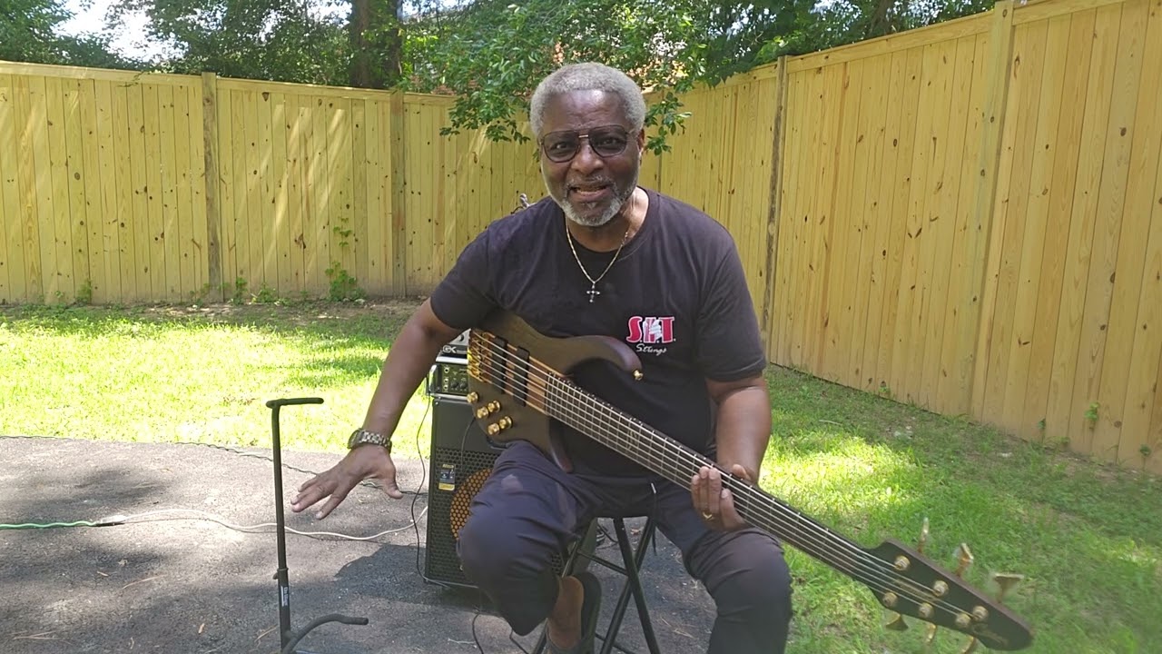 Nothing poor about this Peavey  Cirrus 6