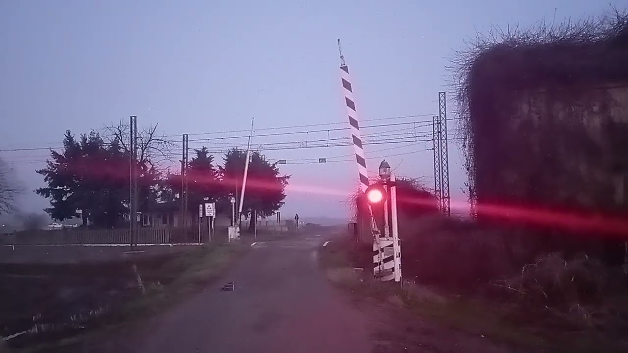 Passaggio a livello di via Cervi - Vignale